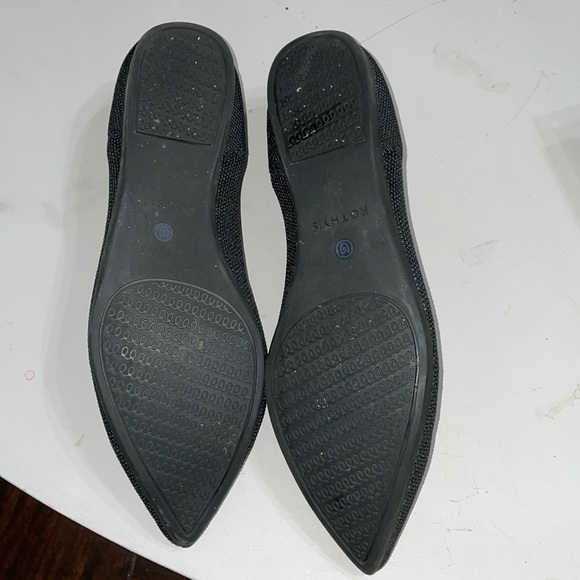 Beautiful Rothy’s Flats - Picture 6 of 7